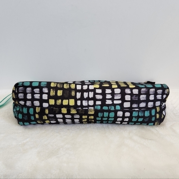 IGLOO Lunch Lined Black White Mint Green Yellow Clutch Bag - Picture 8 of 10